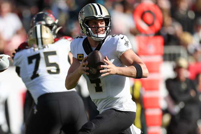 Derek Carr
